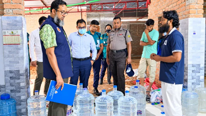 রাজশাহীতে বিএসটিআই’র অনুমোদনহীন খাবান পানি উৎপাদনকারীকে জরিমানা